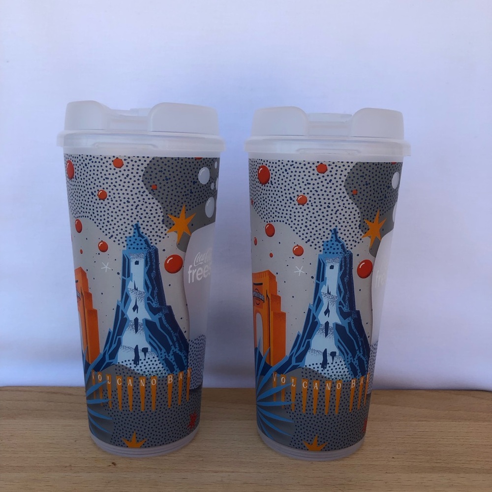 2 Refillable Coca-Cola Freestyle Universal Studios Orlando Parks Tumblers 24 Oz - Picture 6 of 16